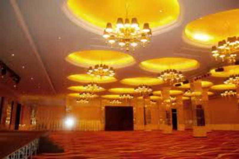 The Square Surabaya Hotel Exterior photo