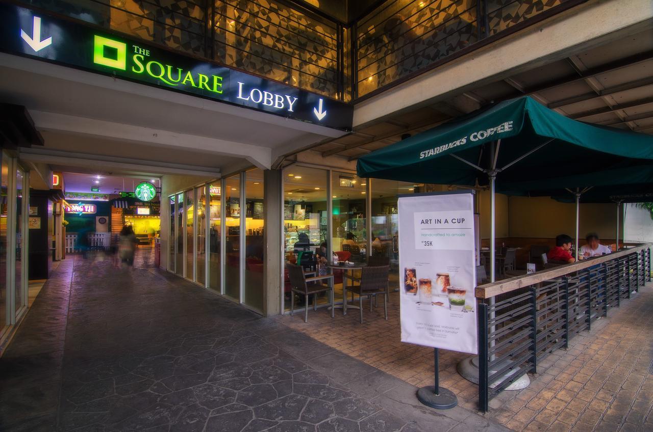 The Square Surabaya Hotel Exterior photo